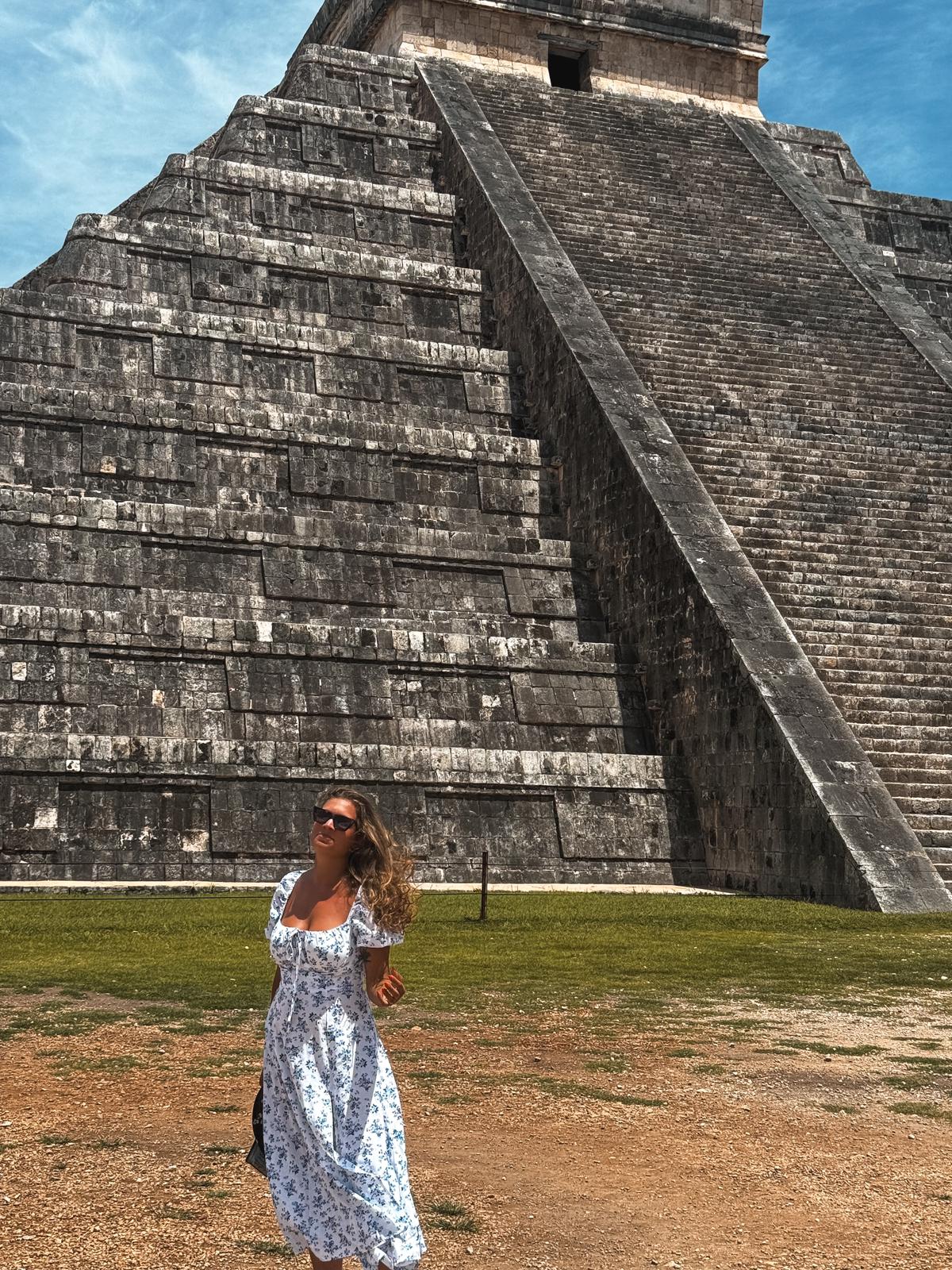 CHICHEN ITZA - DELUX 2 CENOTES