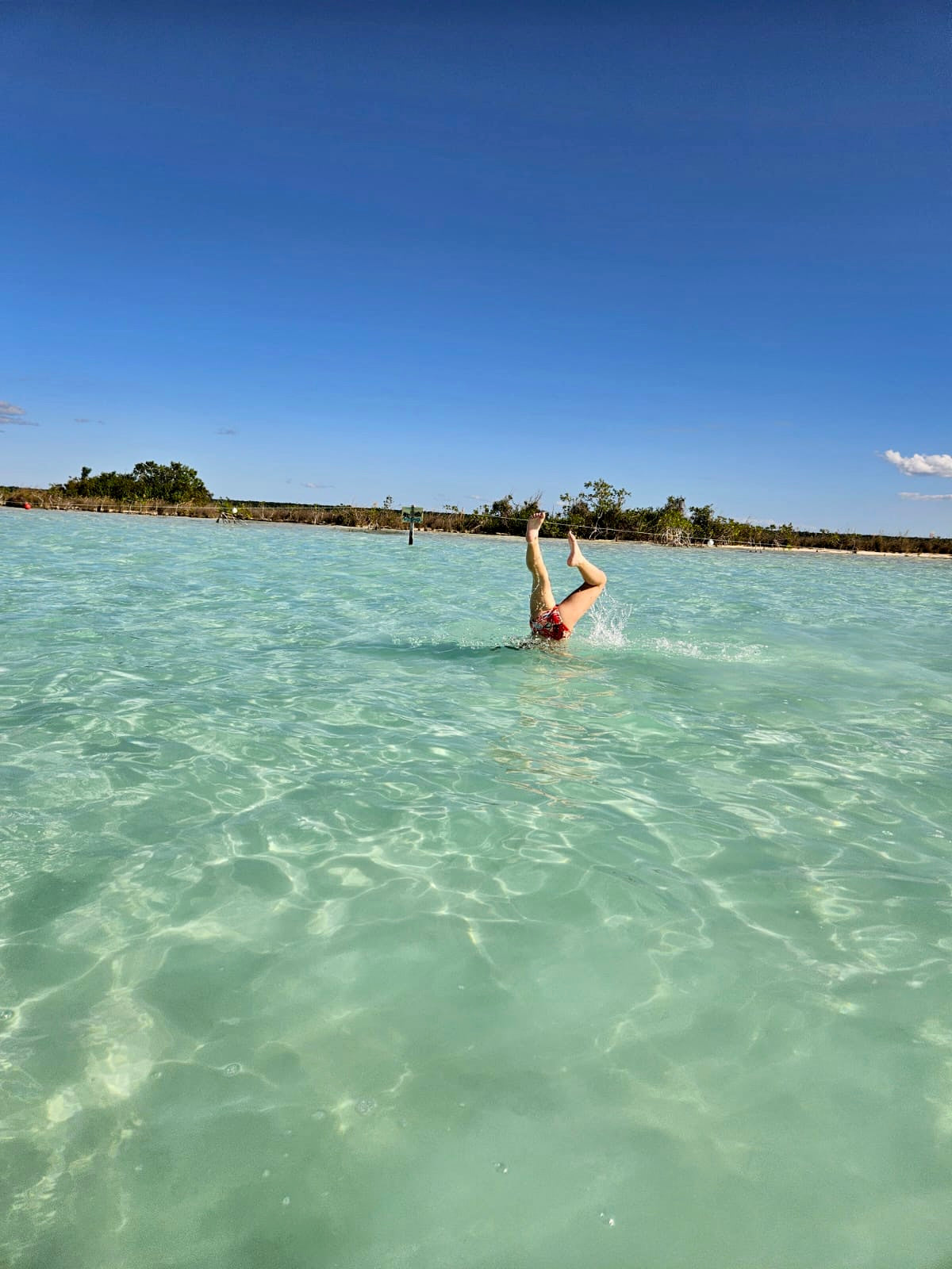 LAGUNA BACALAR