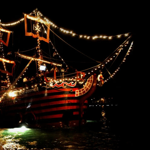 CAPITAN HOOK