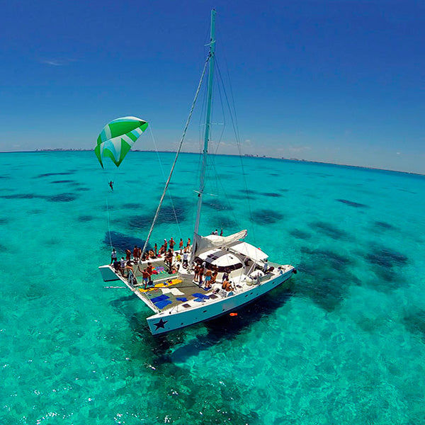 ISLA MUJERES CATAMARAN