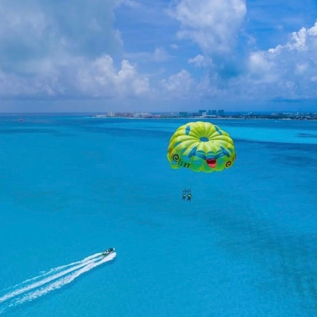 PARACHUTE PANORAMICO CANCUN