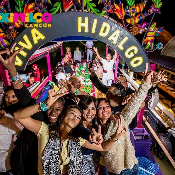 XOXIMILCO FIESTA MEXICANA