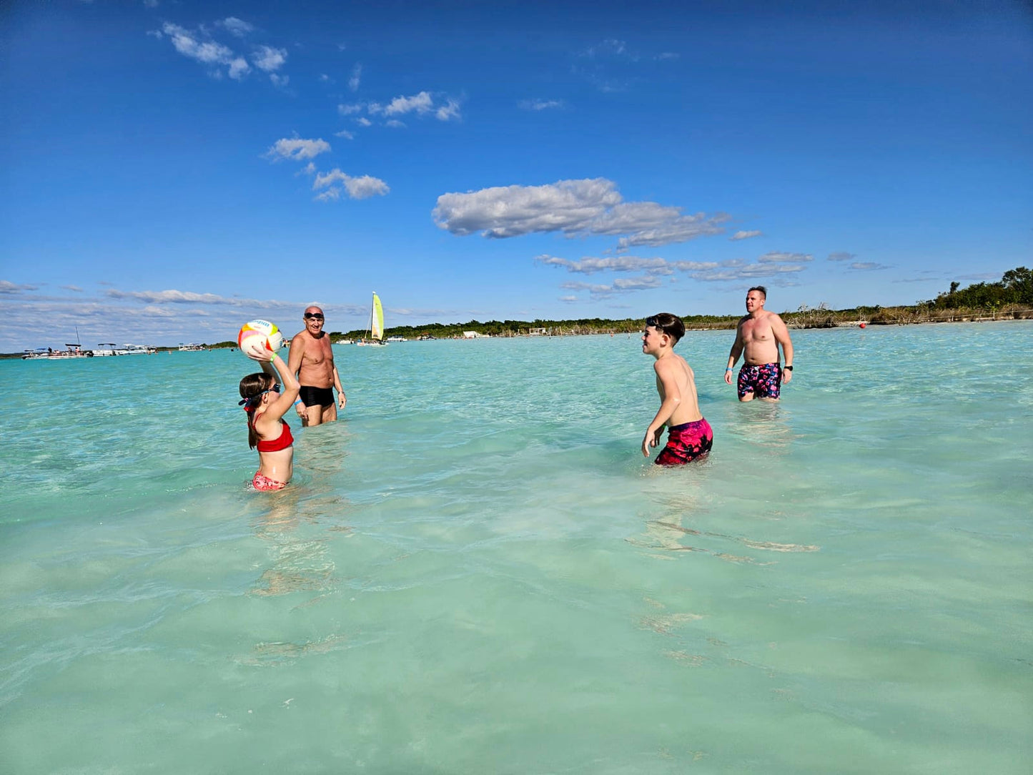 LAGUNA BACALAR