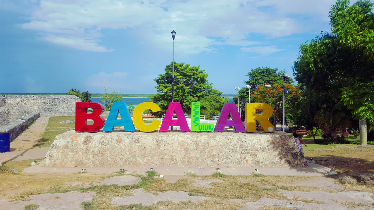 LAGUNA BACALAR